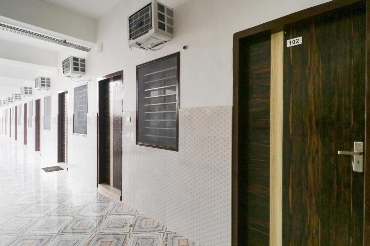 Oyo 49095 Hotel K Fort Abadpura Kültér fotó